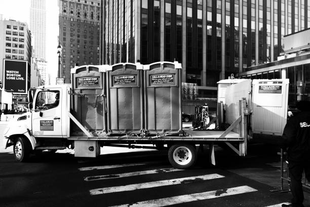 Best Portable restroom trailer rental  in Arroyo Seco, NM